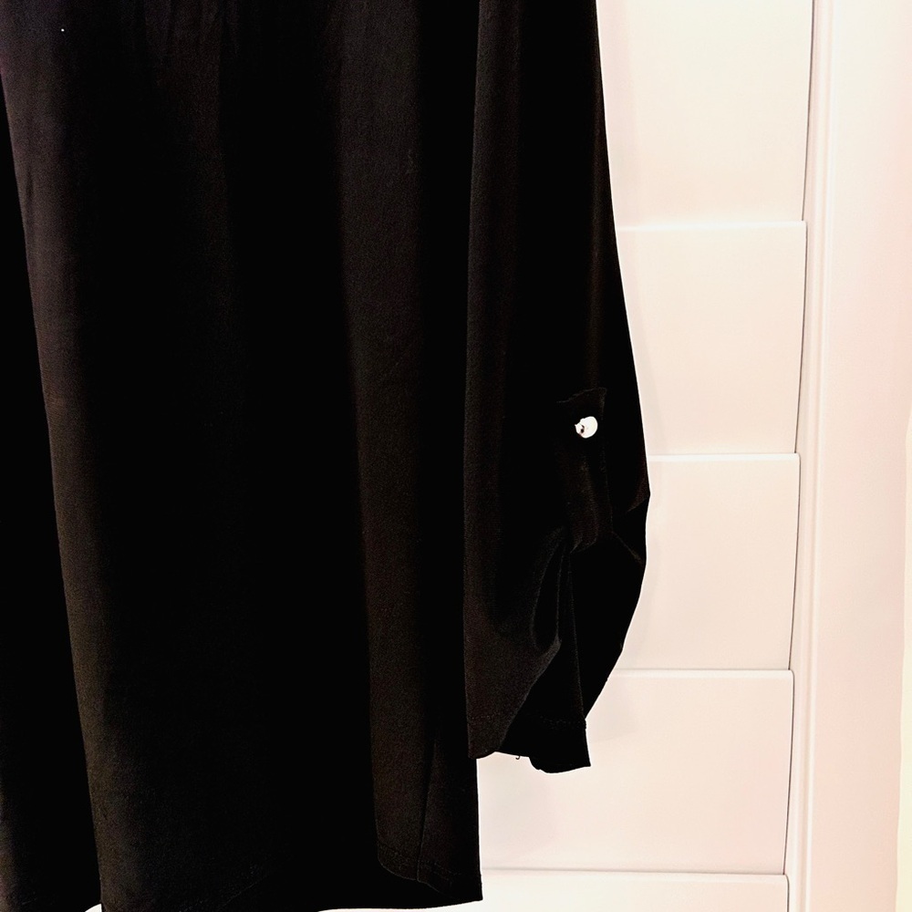 Black Rhinestone V-Neck Blouse - Picture 3 of 4